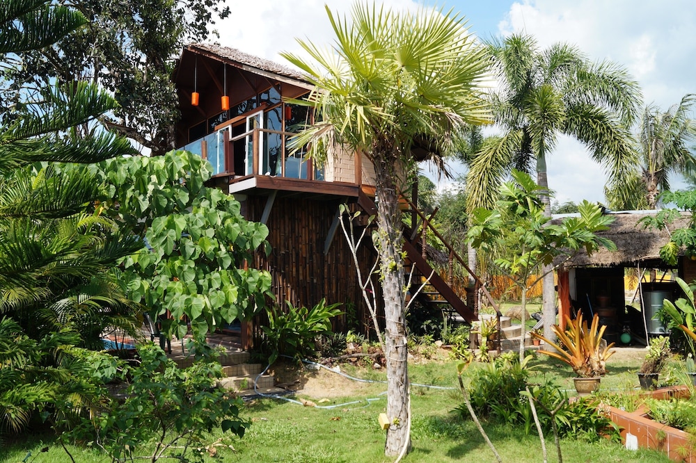 Khao Lak Relax Resort 37/50