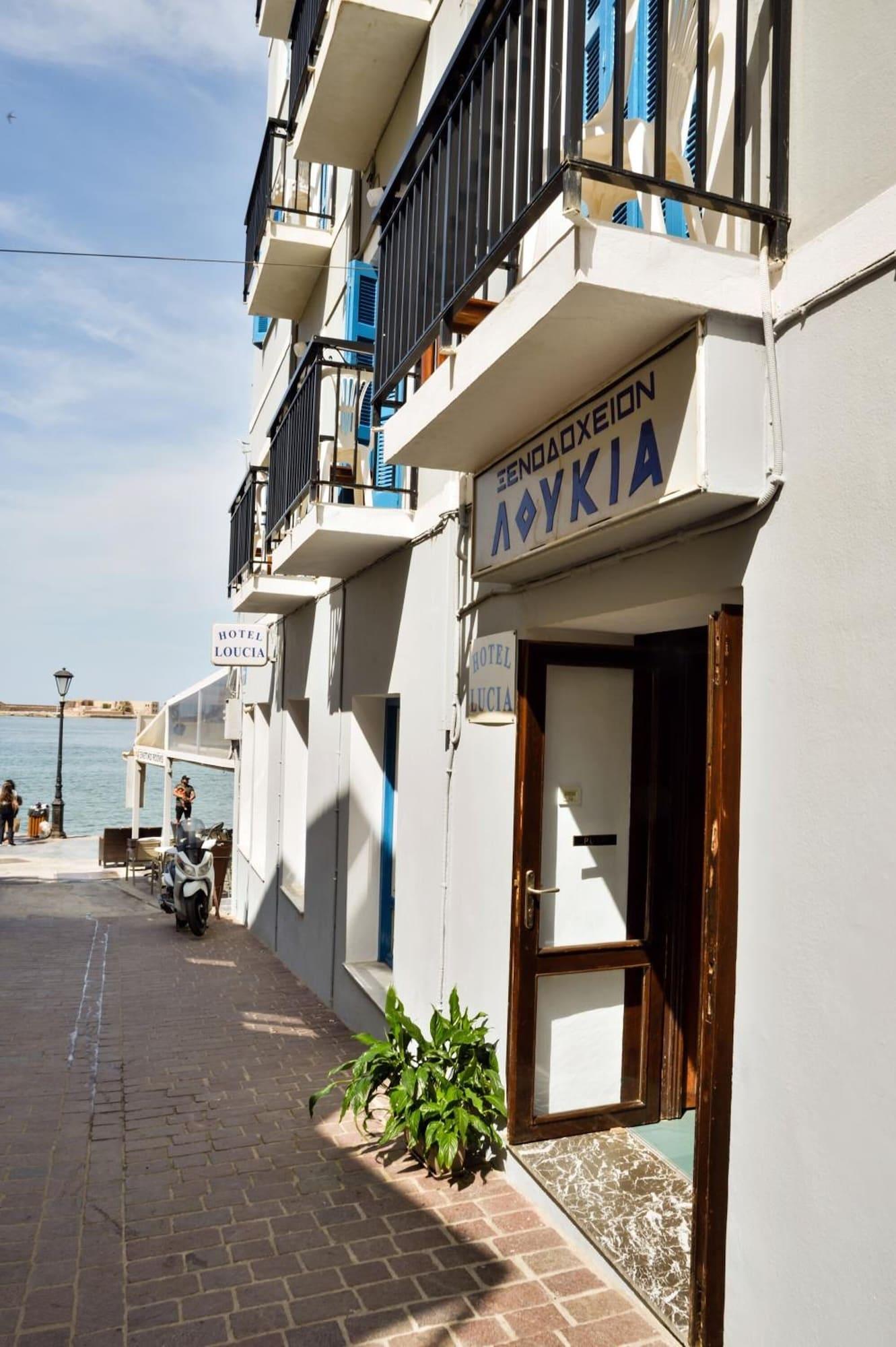 Lucia Hotel 4/47