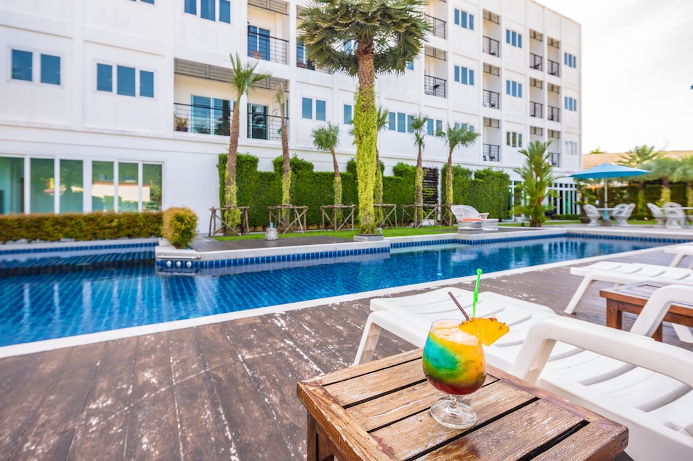 Sungthong Kamala Beach Resort 31/41