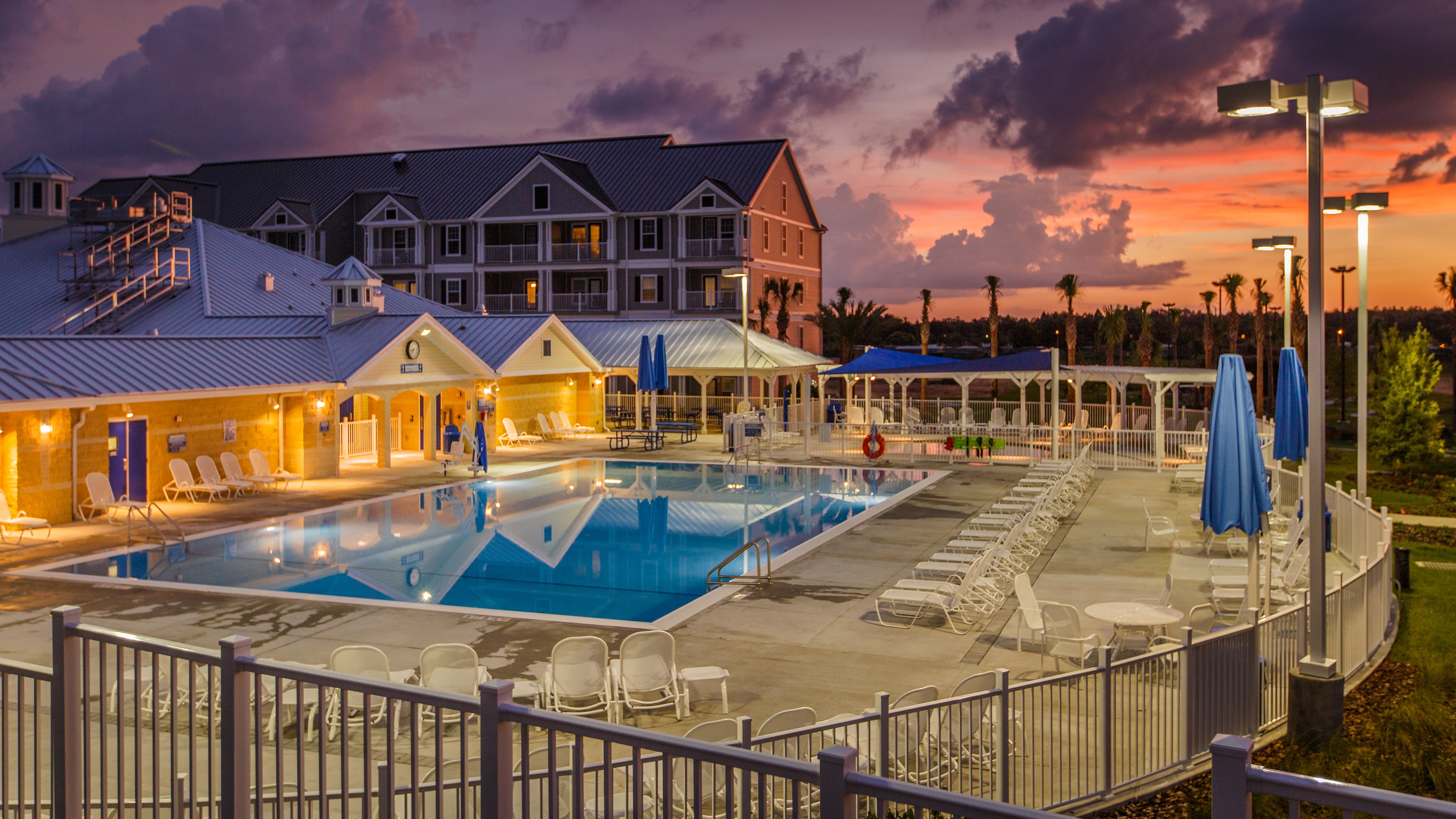 Holiday Inn Club Vacations Orlando Breeze Resort 4/55