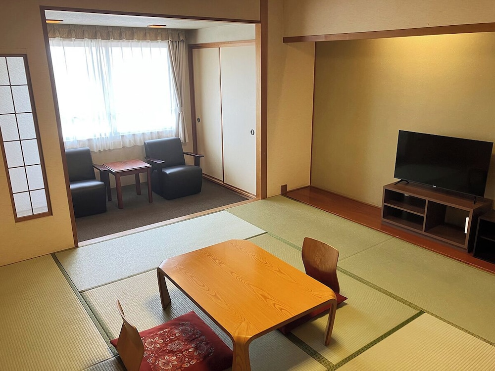JAPANESE, QUADRUPLE