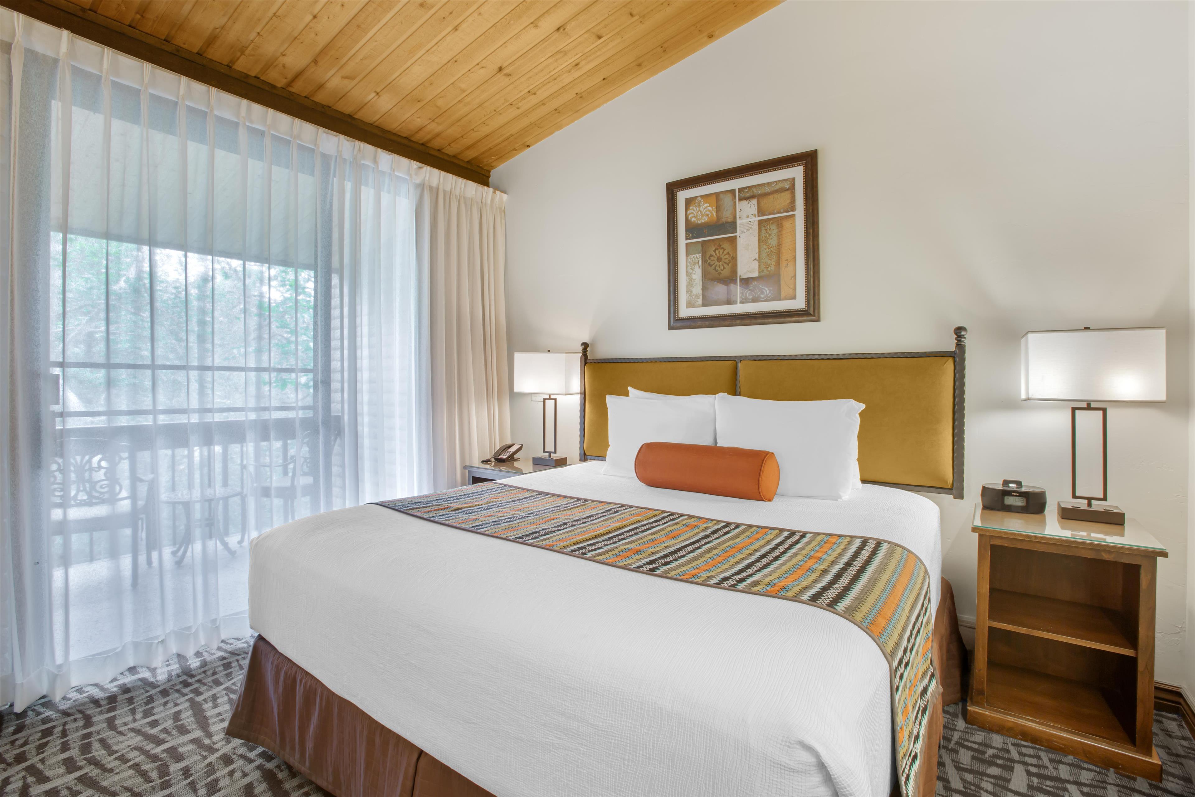 2 Bedrooms, Villa, King and Queen Bed, Two Story, Sofa, Kitchen