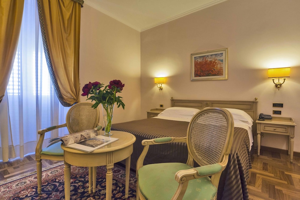 Grand Hotel Villa Politi 44/59