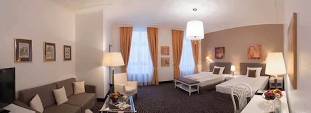 Hotel am Sophienpark 18/53
