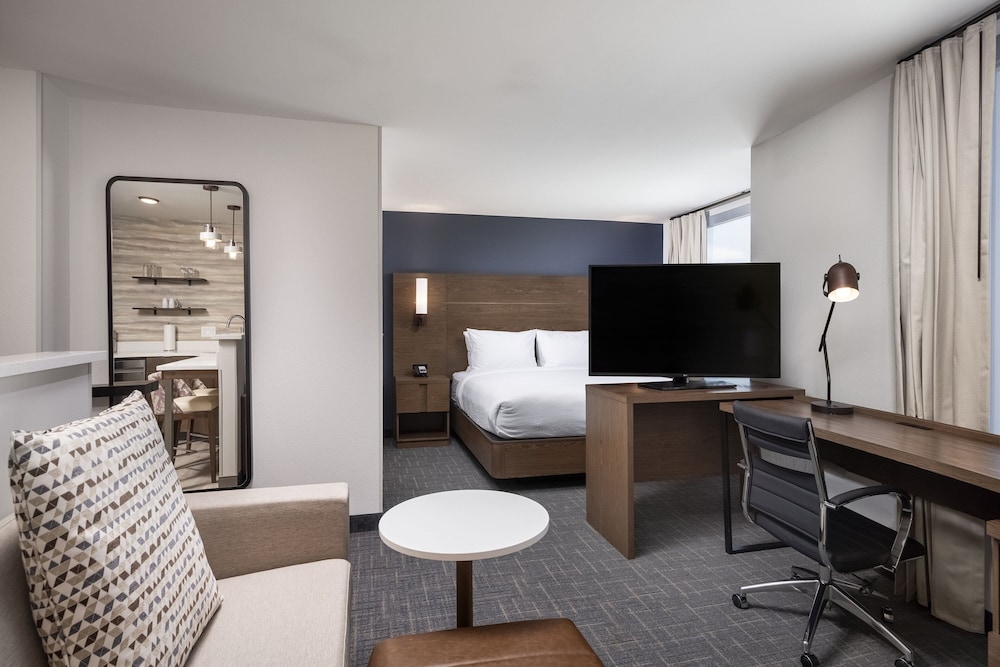 Residence Inn by Marriott Denver Aurora 28/35