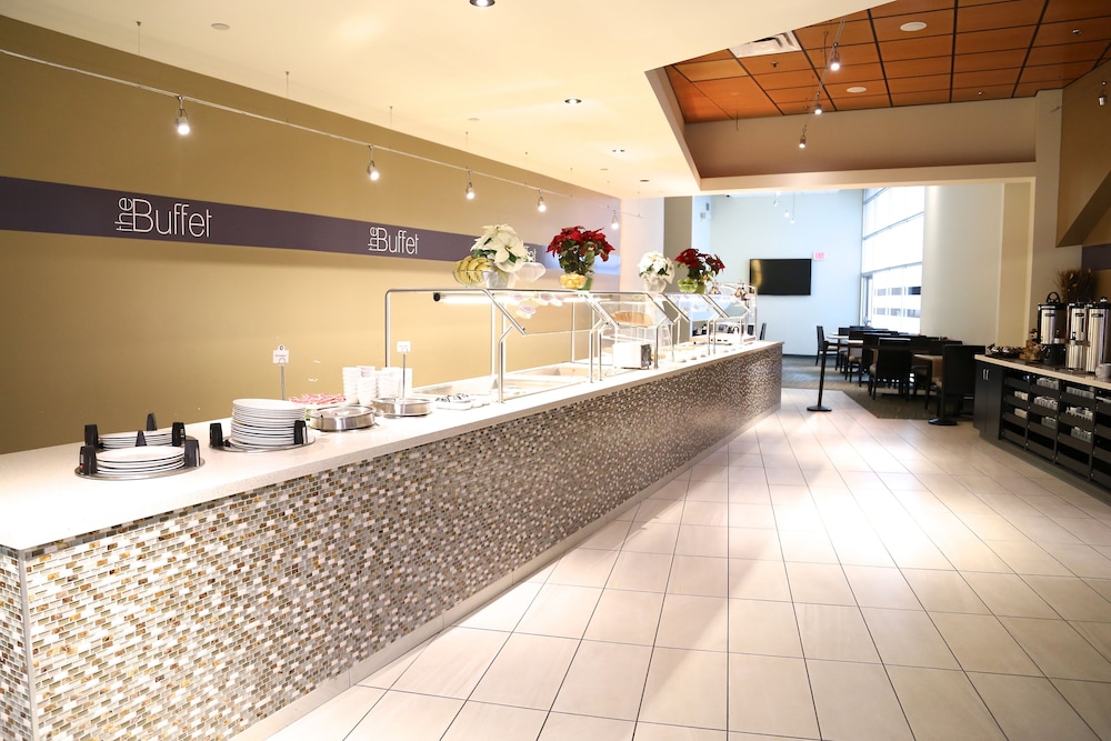 Coast Langley City Hotel And Convention Centre 5/50