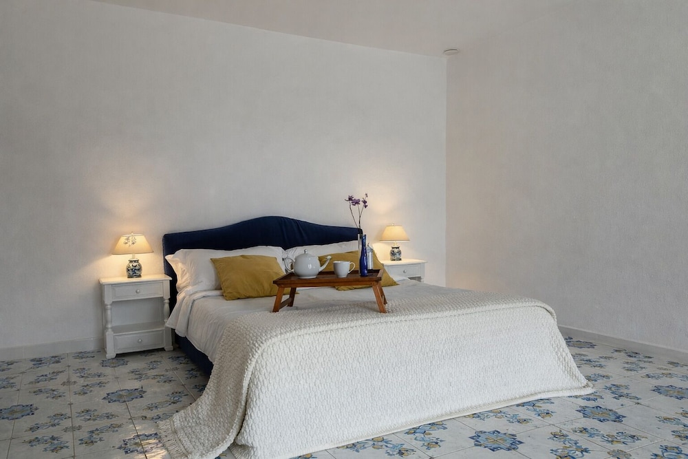 Villa Neptunus Ischia(Formerly Villa Pitti)، Forio 26/56