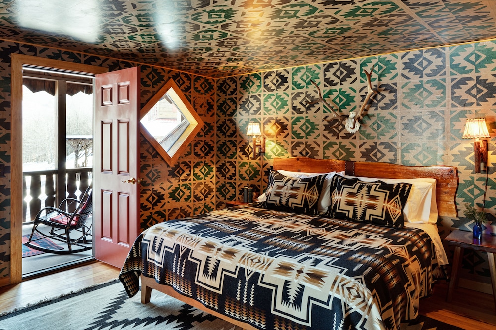 Urban Cowboy Lodge - Catskills 26/60
