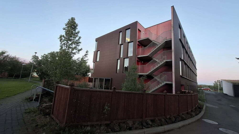 Hotel Bifrost 5/50