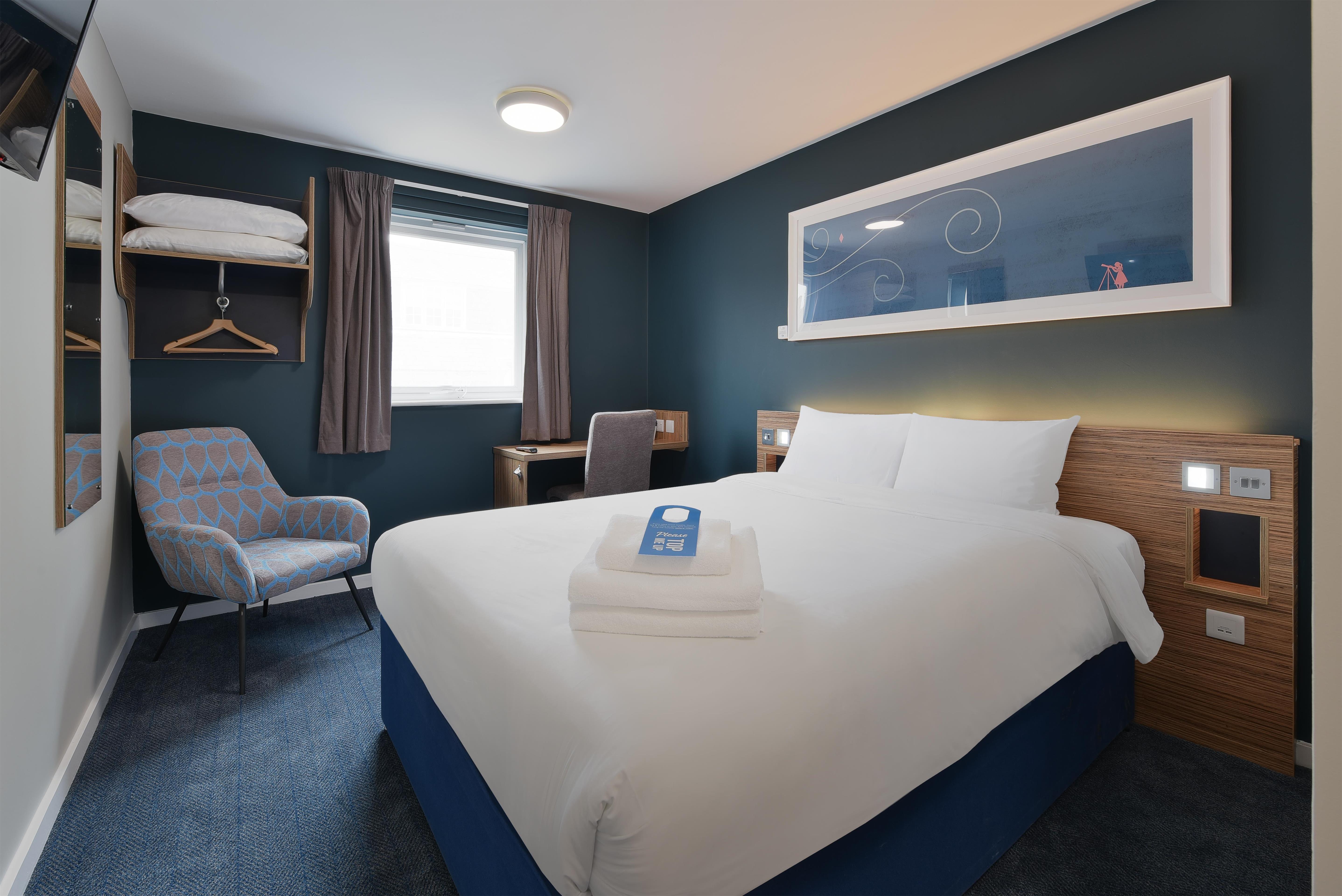 Travelodge Market Harborough 16/25
