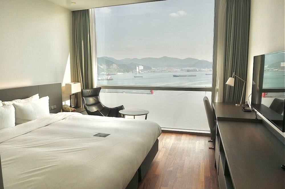 Sky View Hotel 19/56