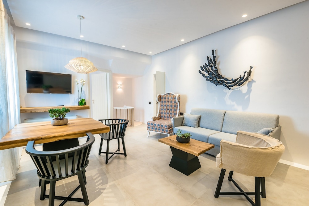 Portes Mykonos Suites And Villas 47/77