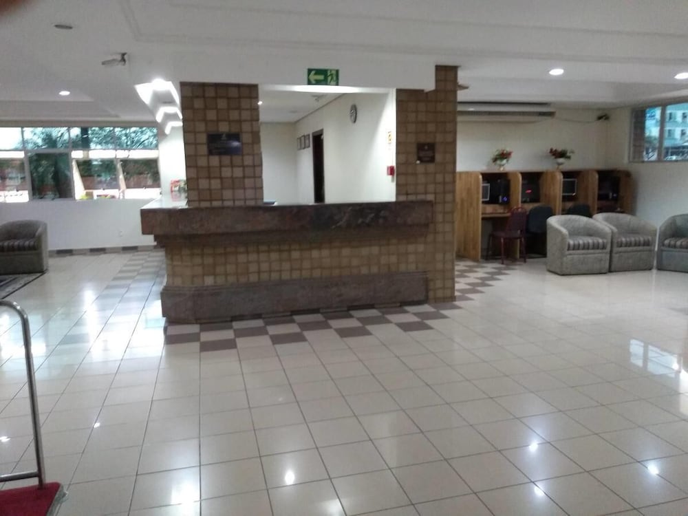 Victoria Plaza 5/52