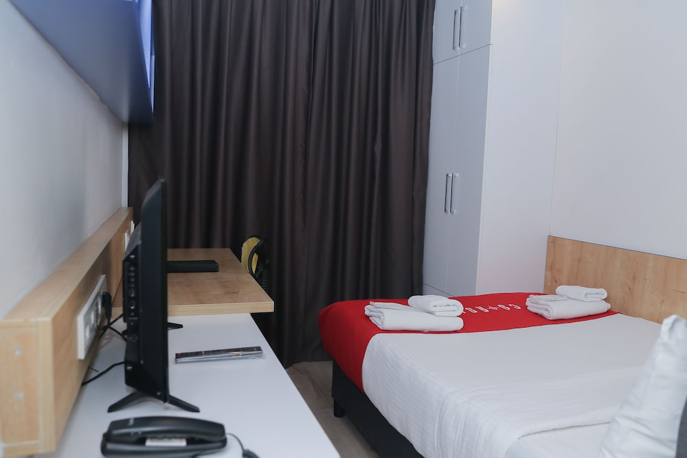 Coordinat Suites 16/65