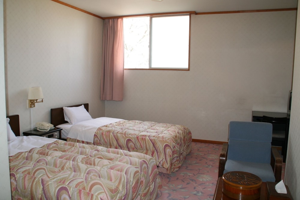 Alpine Route Hotel 20/40