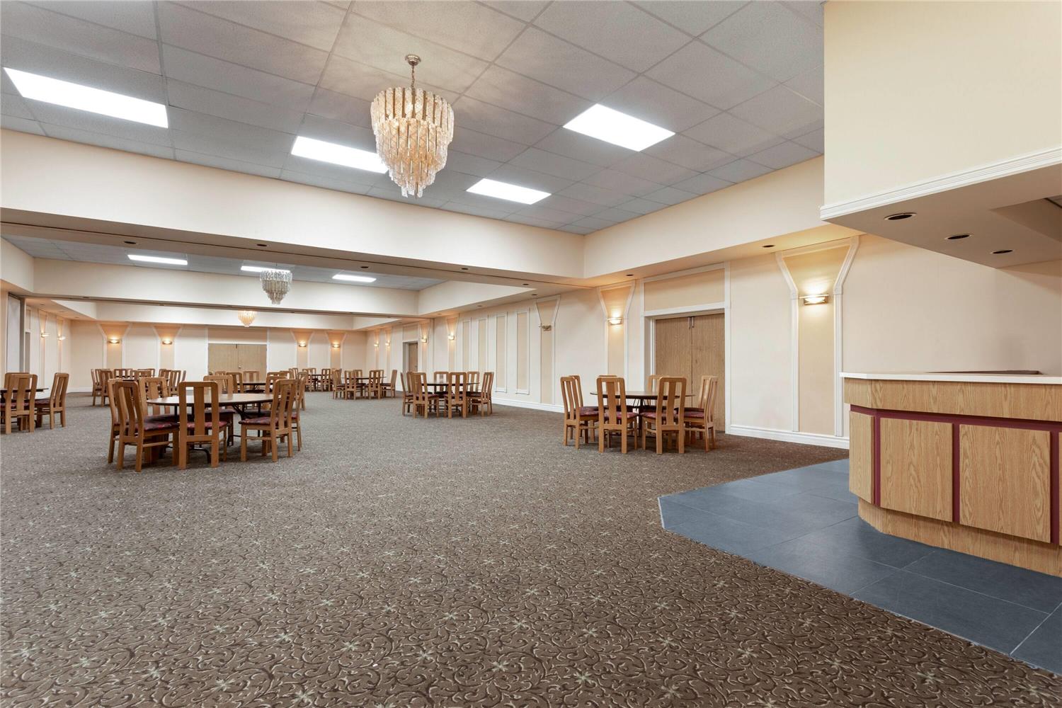 Travelodge by Wyndham Lindsay 12/19