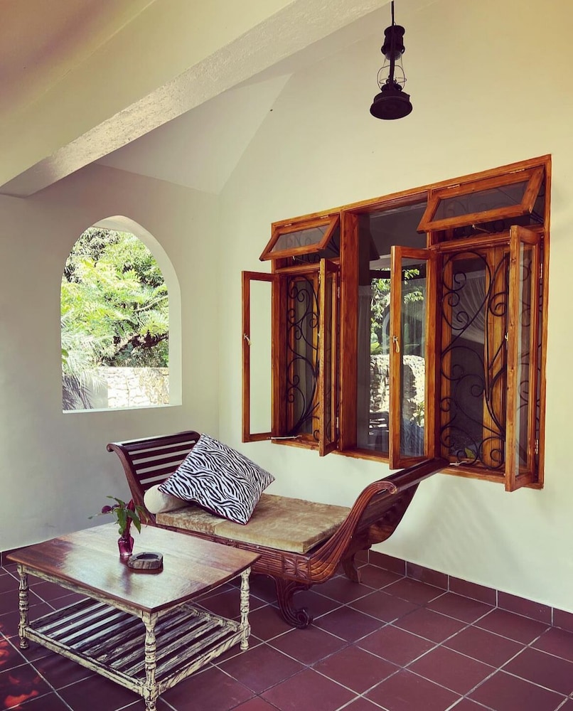 Mount Meru Game Lodge 5/50