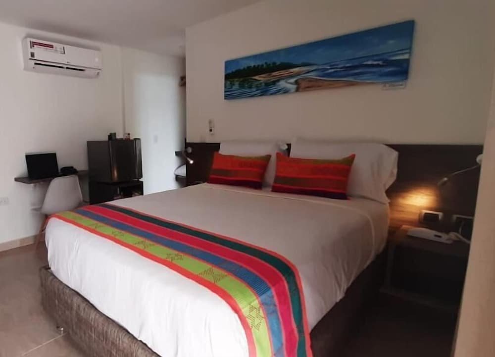 Hotel San Bernardo 8/22