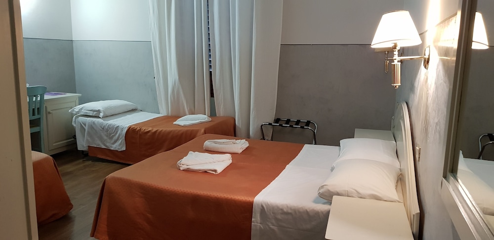 Hotel Duca D Aosta 15/29