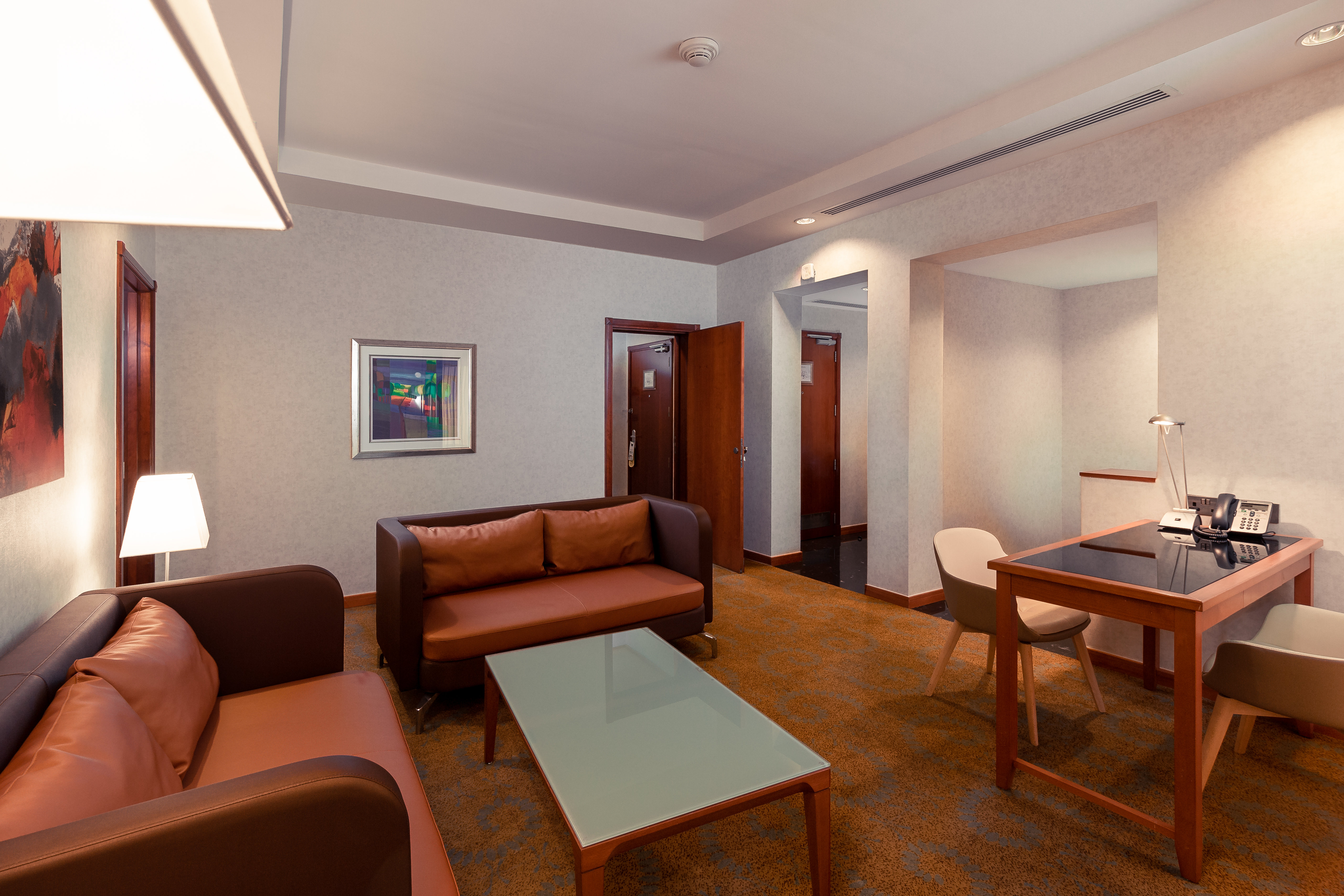 Holiday Inn Kuwait 54/79