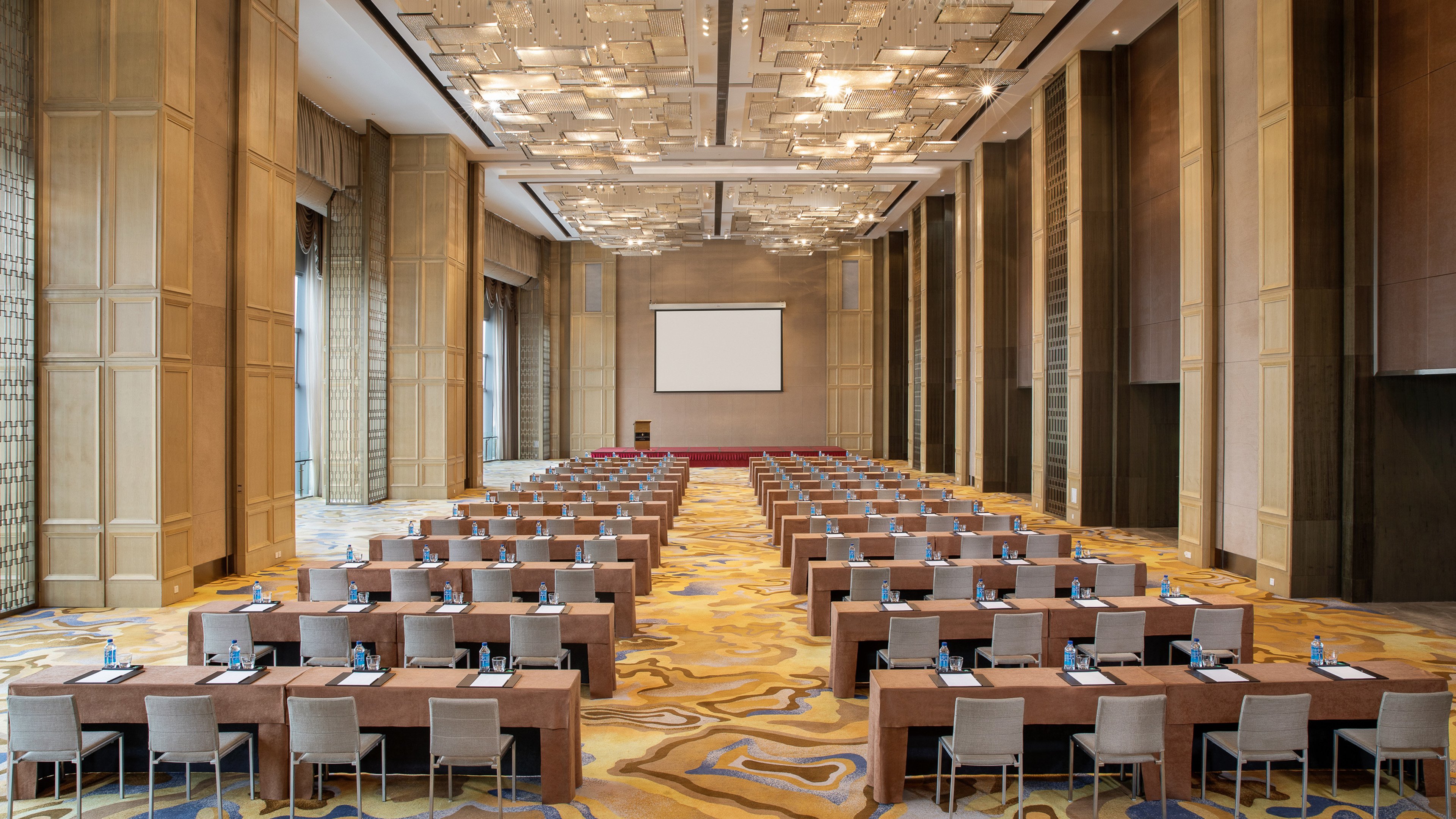 Intercontinental Wuhan 39/50