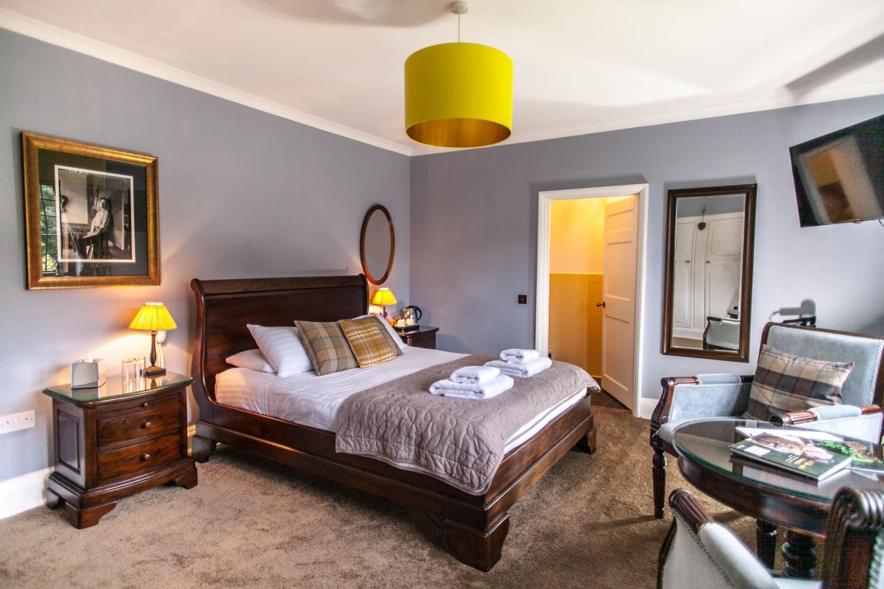 Port Lympne Reserve - Port Lympne Hotel 5/26