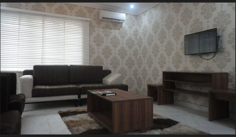 Mitros Residences 11/14