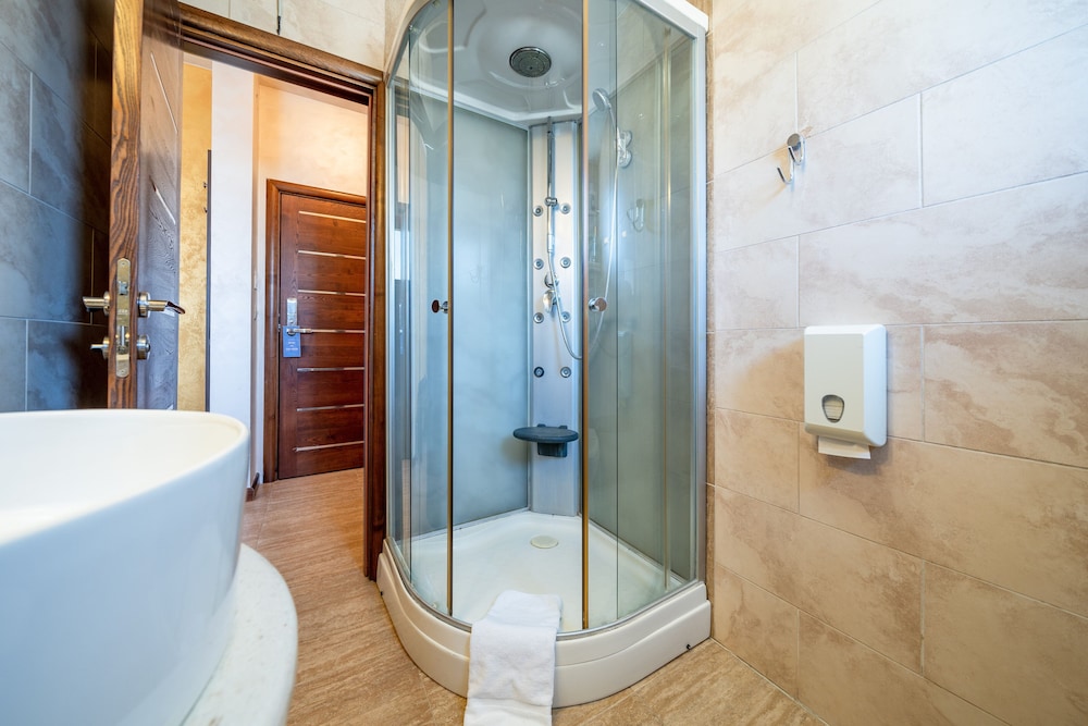 Alexandar Lux Hotel 44/50