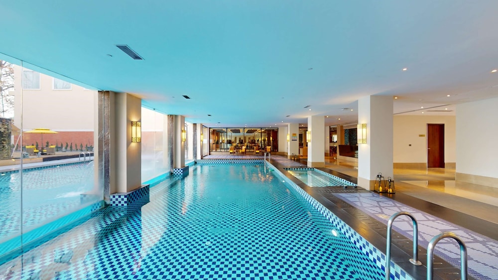 Radisson Collection Hotel & Spa, Riverfront Srinagar 22/50