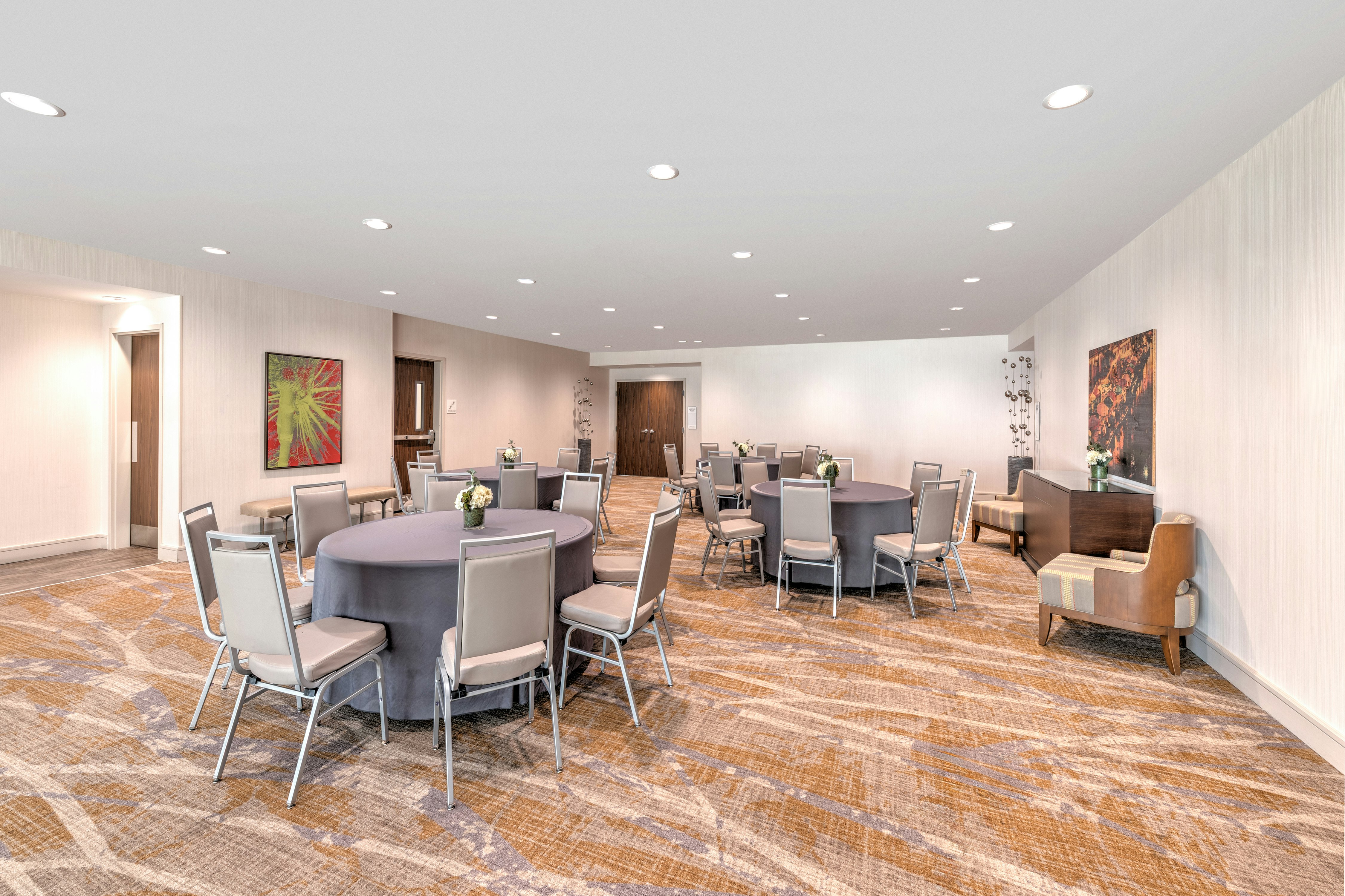 Hilton Garden Inn San Antonio Downtown 8/10