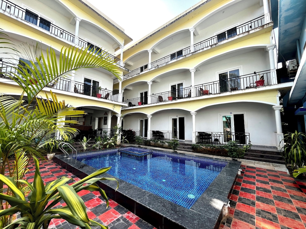 Morjim Sunset Guesthouse 43/49