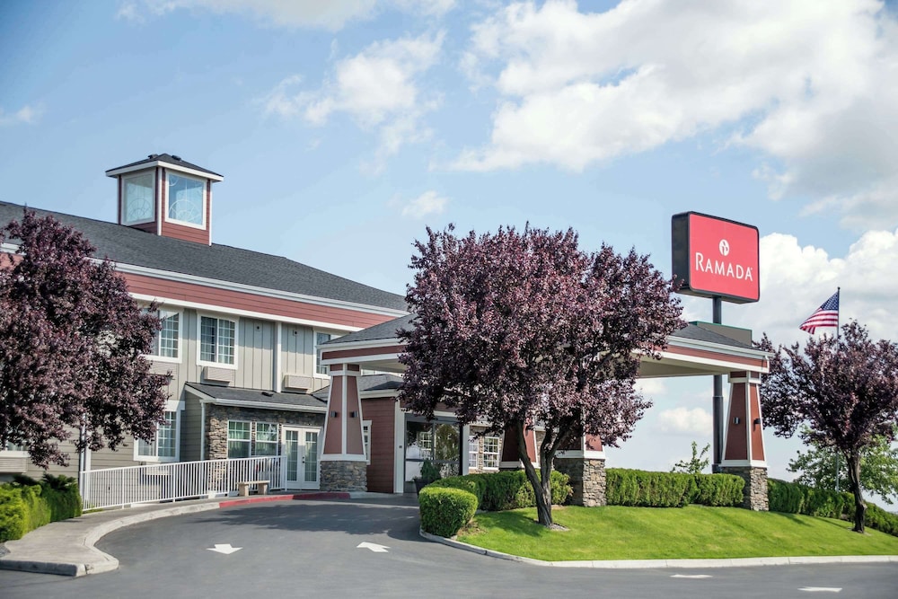 Ramada By Wyndham Moses Lake 6/54