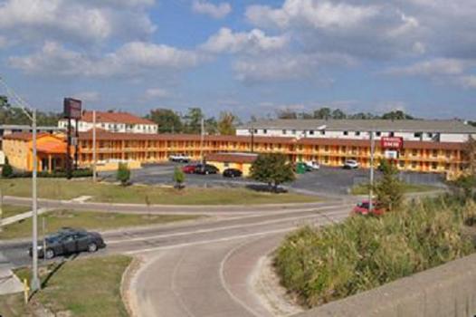 Travel Inn Motel 13/16