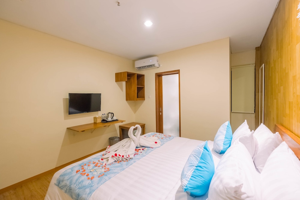 Caroline Guest House 15/50