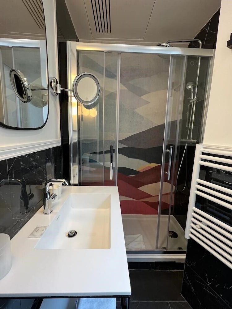 Hotel Elysa Luxembourg 39/41