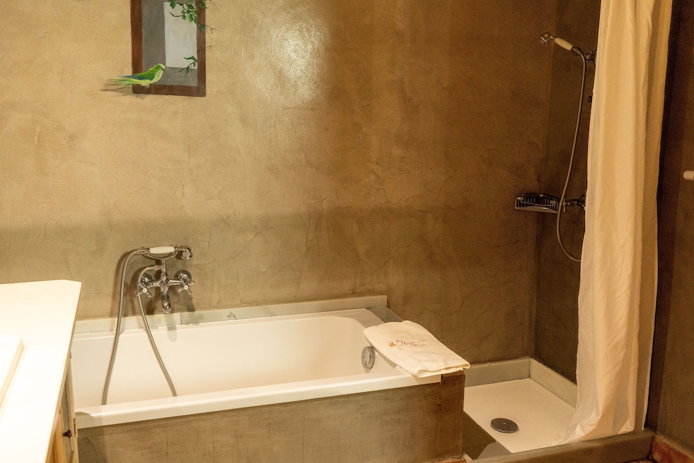 Hacienda De Abajo - Adults Only 49/50