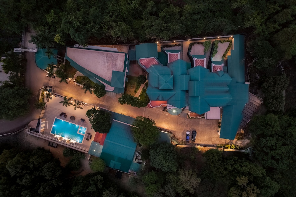 Velvet County Resort And Spa 2/49