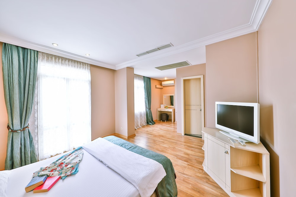Buyukada Princess Hotel 17/50