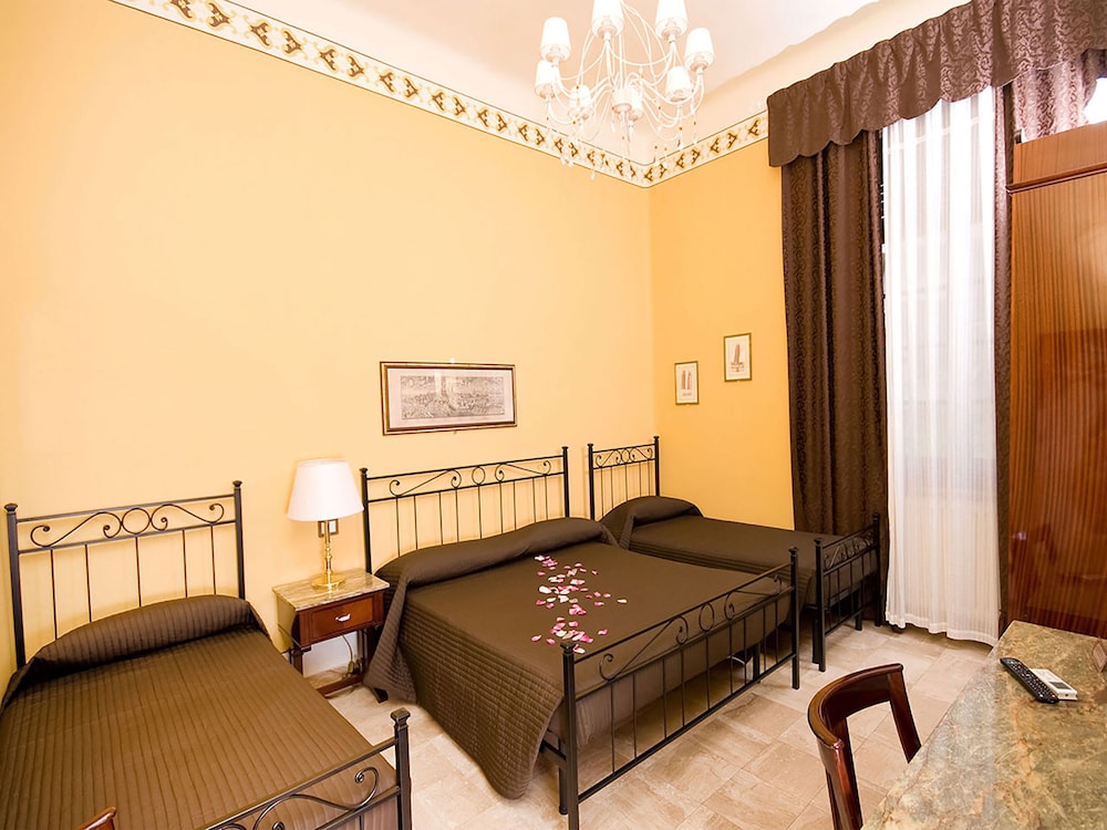 Hotel Pisa Tower 11/47