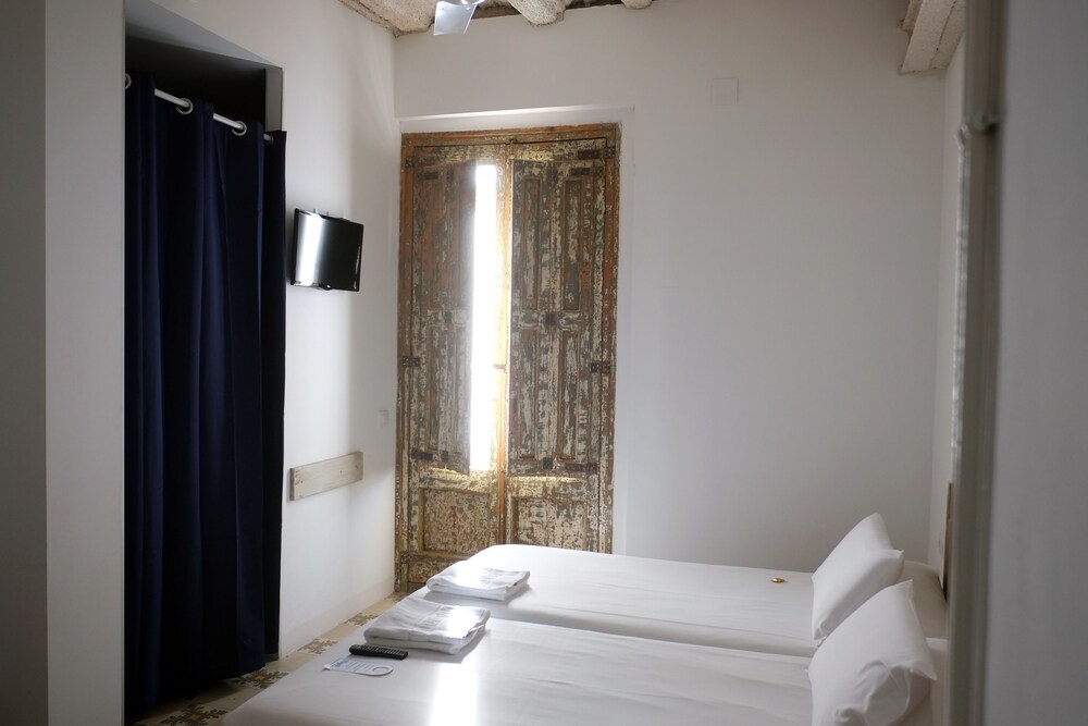 Hotel Pigal 16/68