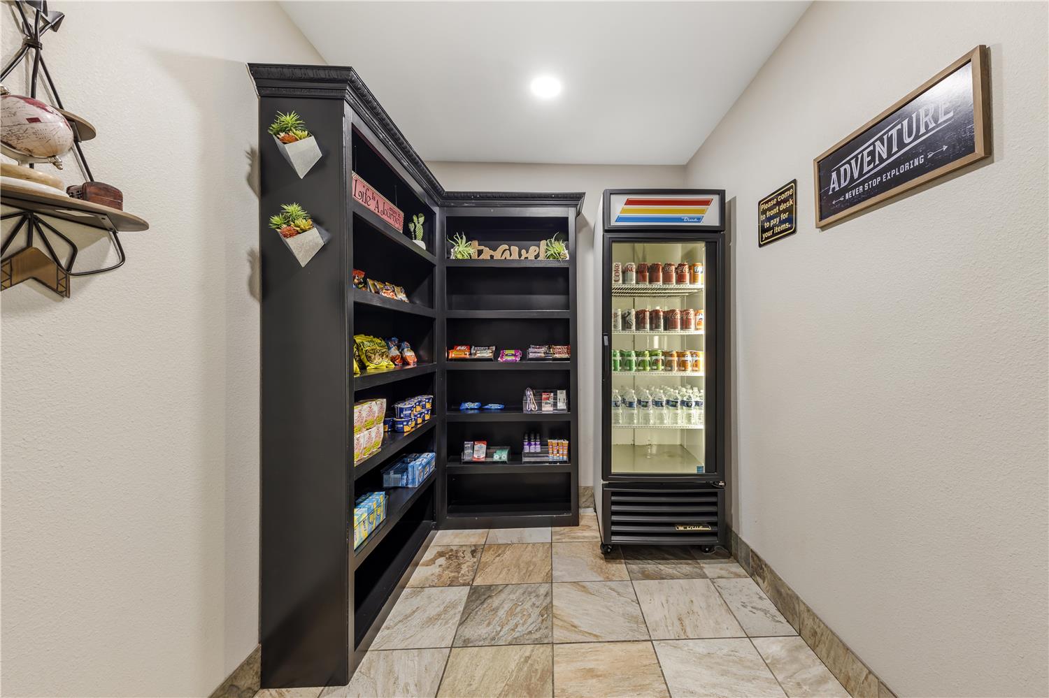 Best Western Plus Sand Bass Inn & Suites 10/52