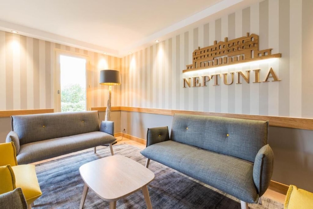 Residence Neptunia 25/63