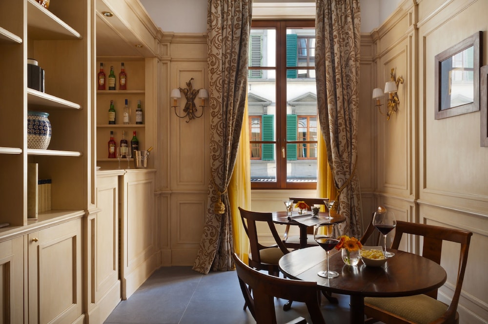 Fh55 Hotel Calzaiuoli 44/55