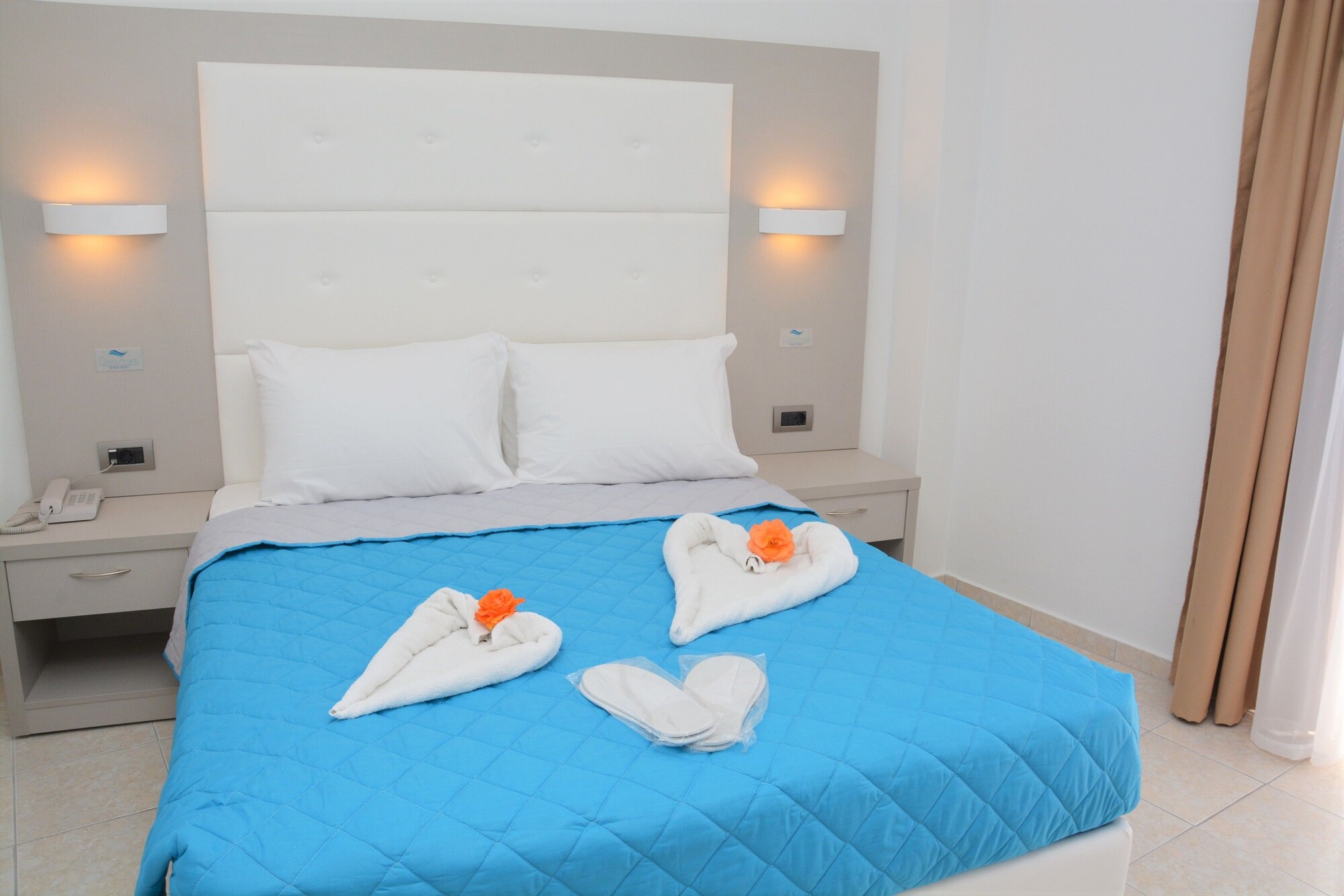 DOUBLE ROOM SINGLE USE