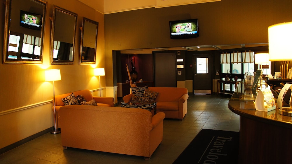 Travelodge by Wyndham Ottawa East 24/31