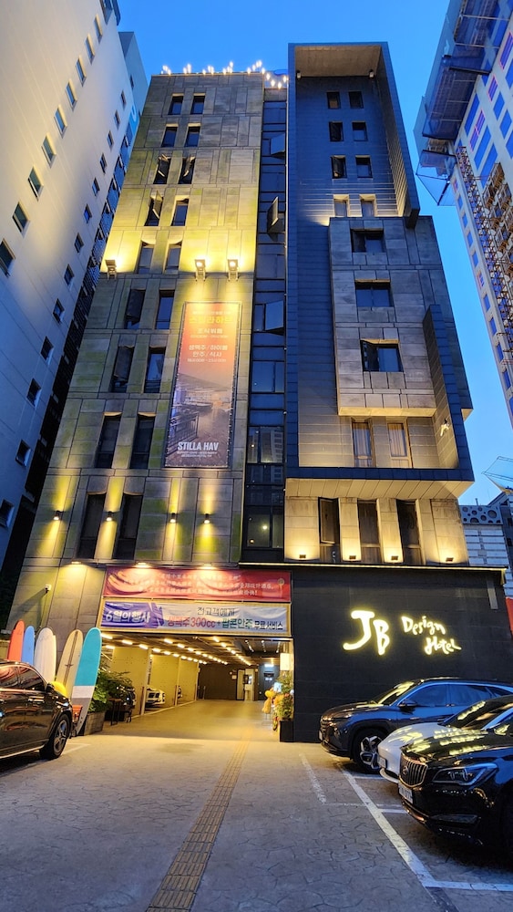 JB Design Hotel 4/77