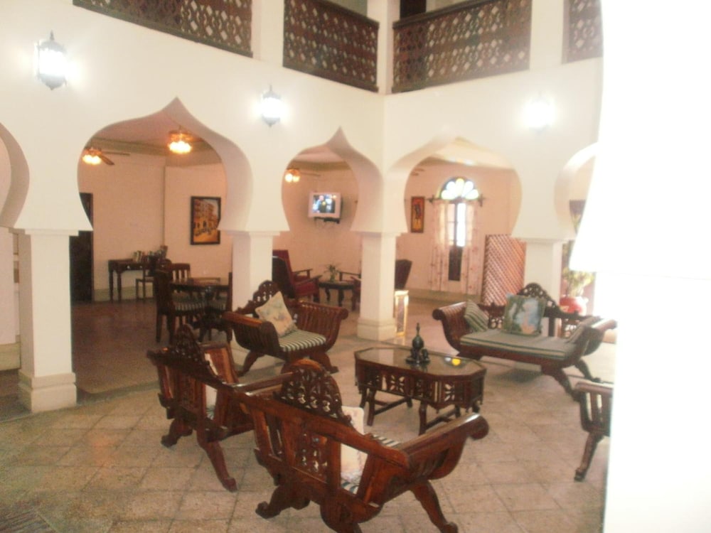 Asmini Palace Hotel 31/46