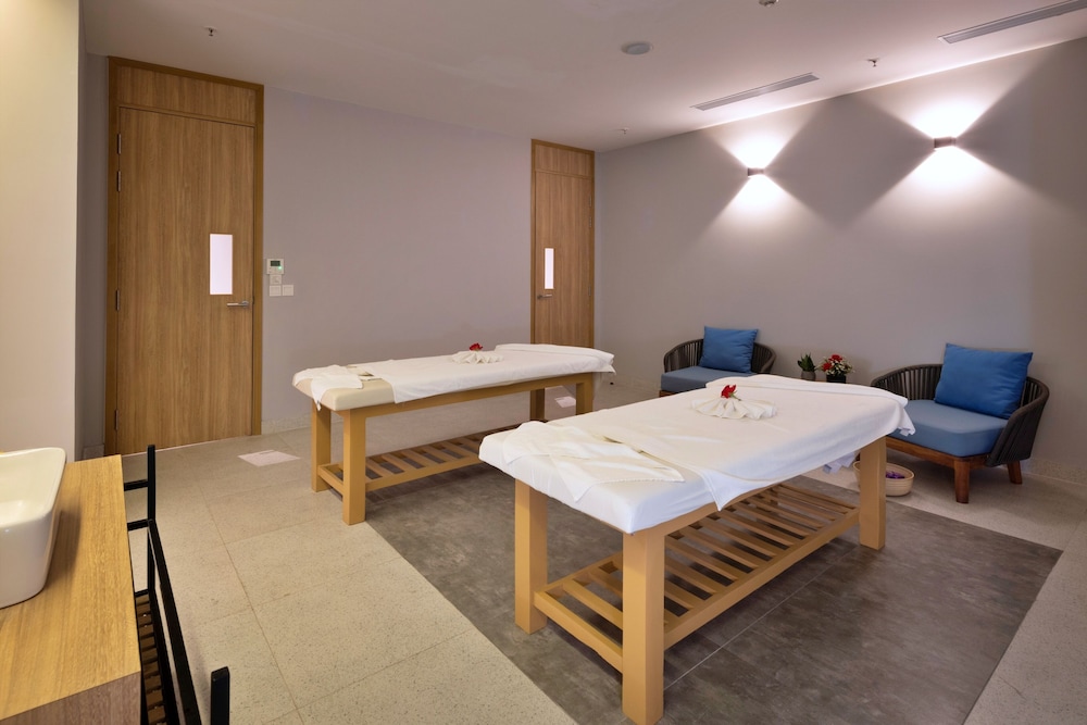 Anya Hotel Quy Nhon 25/50