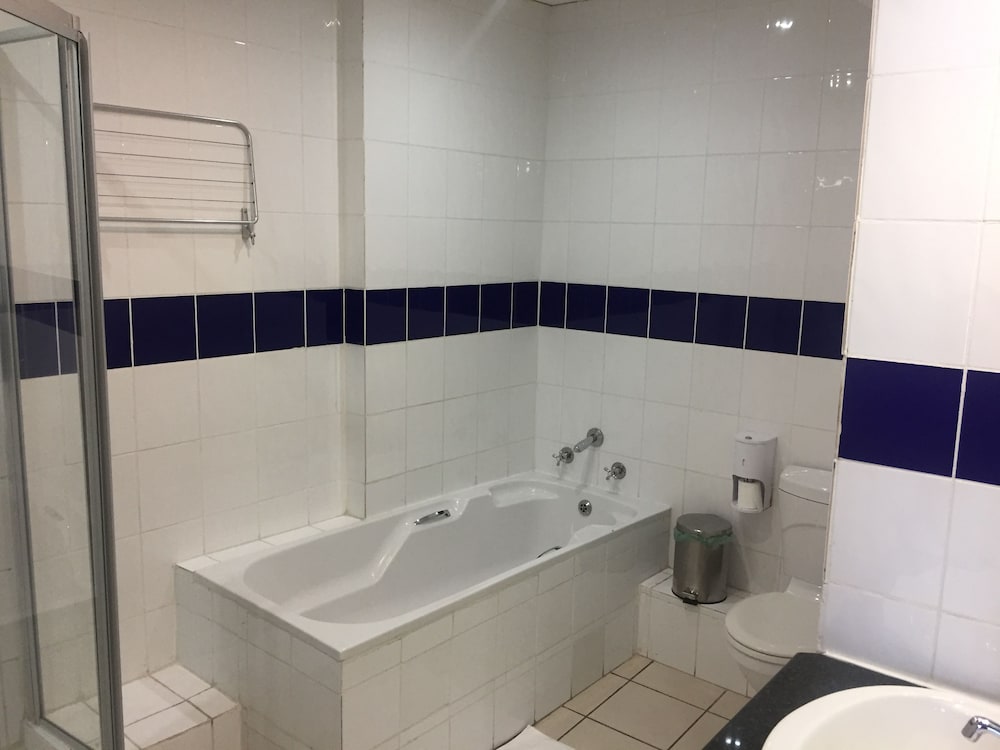 Grange Gardens Hotel 46/47