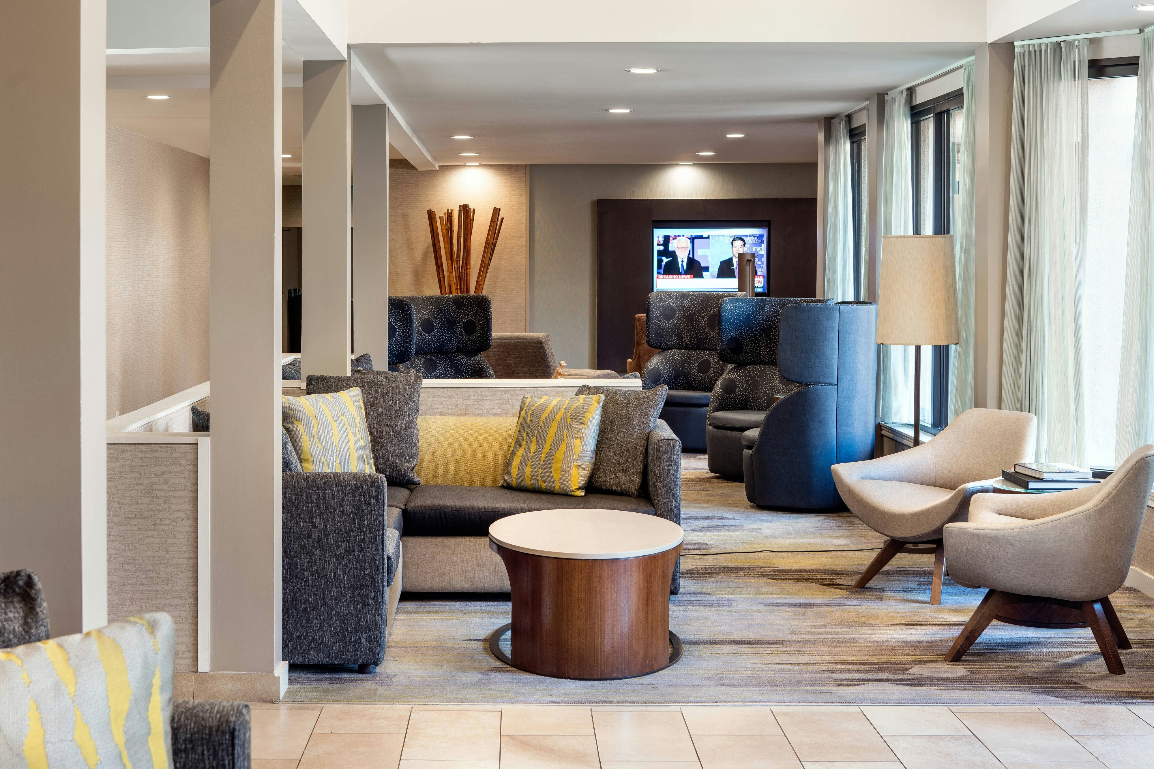 Courtyard Irvine John Wayne Airport Orange County 7/14
